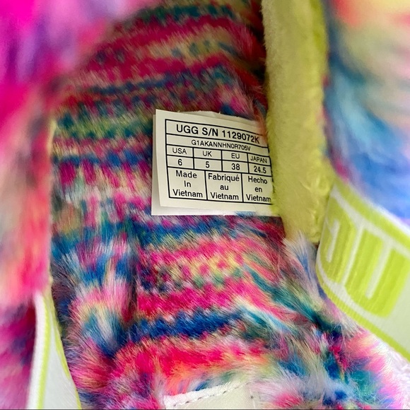 NWT Ugg Fluff Yeah Pixelate slippers - Picture 9 of 15